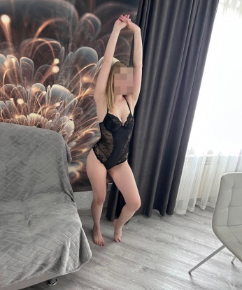 Молодая, сексуальная и горячая красотка ждет тебя для незабываемых встреч. Готова исполнить твои фантазии и подарить море удовольствия. Звони, не пожалеешь! 6342, 21 год